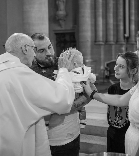 Reportage photo de baptême à l'église Saint-Charles de Sedan.