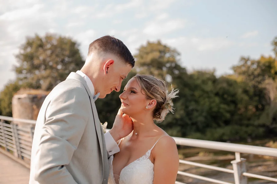Mariage à Chassepierre, en Belgique