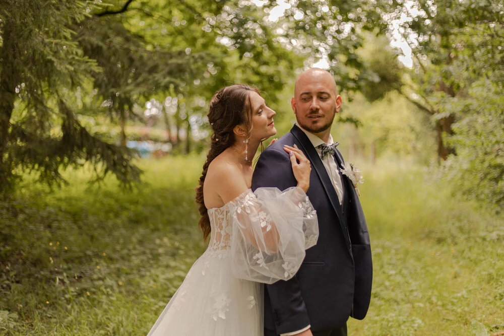 Séance couple de mariage à Ville sur Lumes
